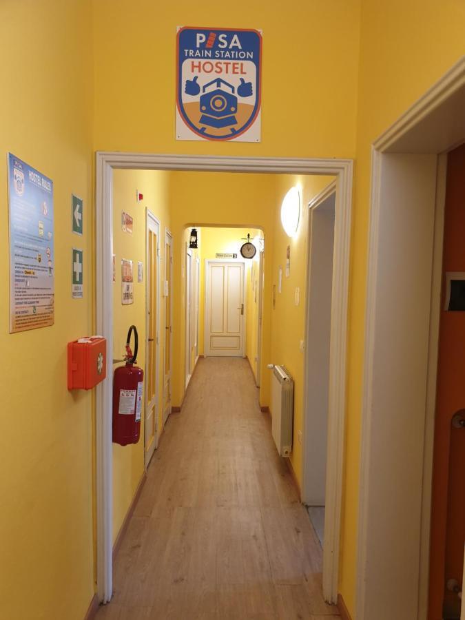 Pisa Train Station Hostel Exterior foto